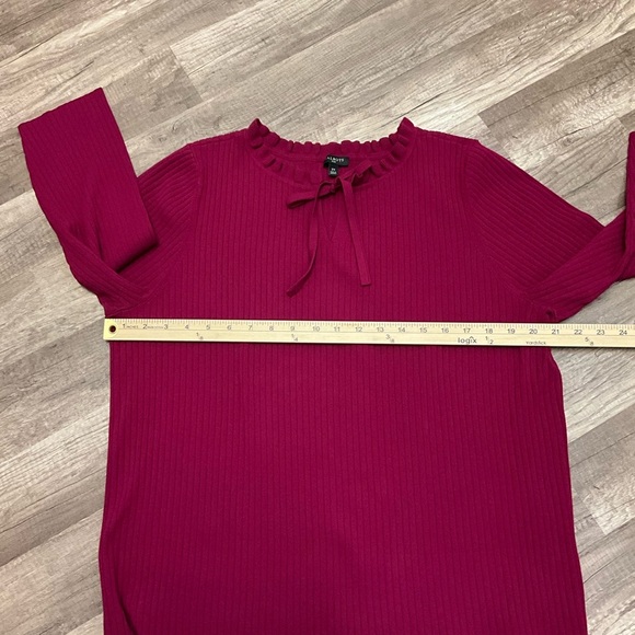 Talbots Plus Women’s 3/4 Sleeve Ruffle Tie Collar Sweater Size 2X - Picture 4 of 6